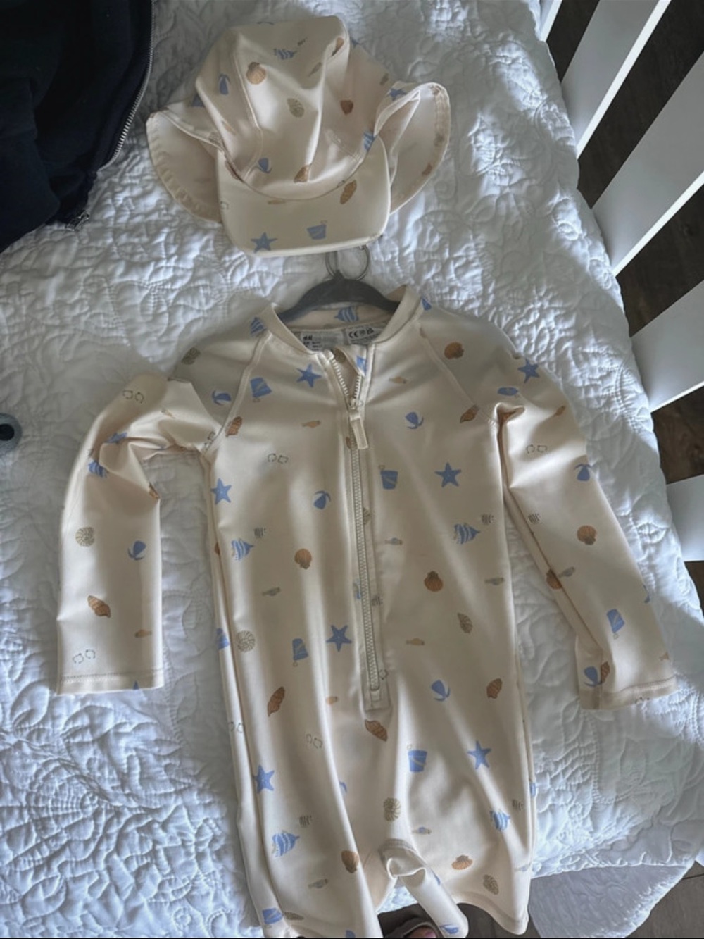 Kids Cream Star & Shell Print Swimsuit with Hat